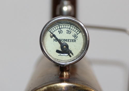 Manometer_Doll_1938_500